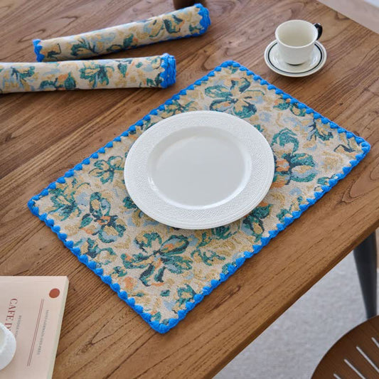 Set de table floral bleu rustique pour une table chaleureuse