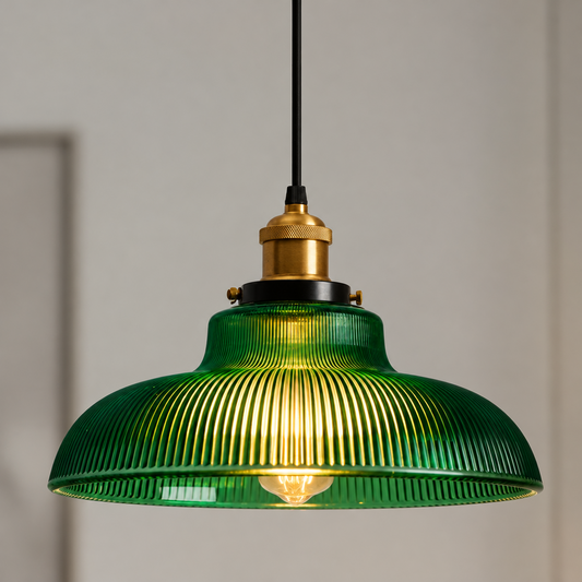 Suspension en verre vintage pour une lueur chaleureuse