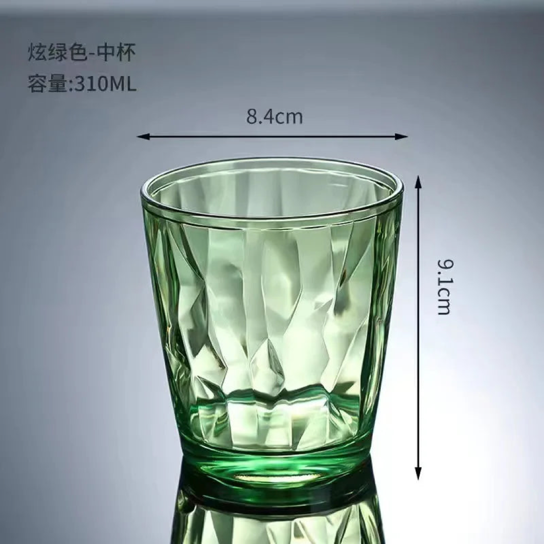 Vasos transparentes cristalinos para sorbos sin preocupaciones