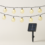 Guirlandes lumineuses à motifs pour terrasses accueillantes