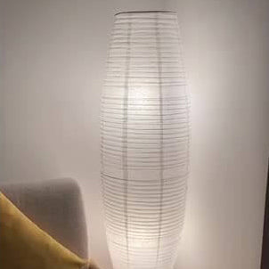 Kolomvloerlamp van rijstpapier voor een zachte gloed