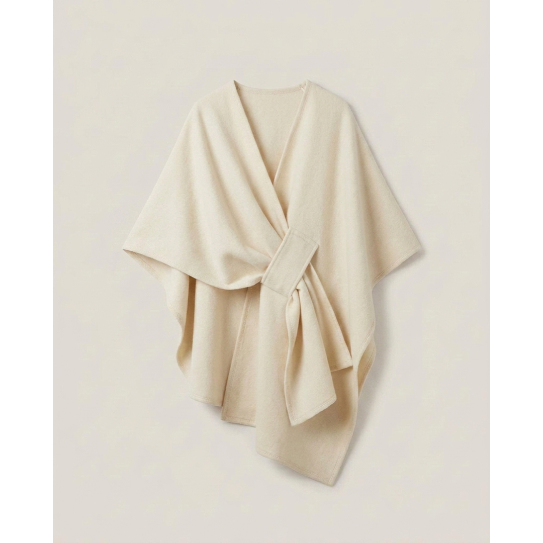 Omkeerbare poncho-wrap voor moeiteloos laagjes dragen  