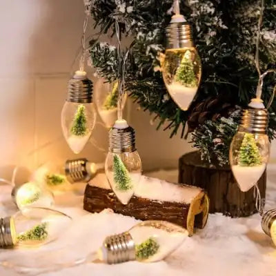 Luci natalizie da appendere per una luce dal fascino nostalgico