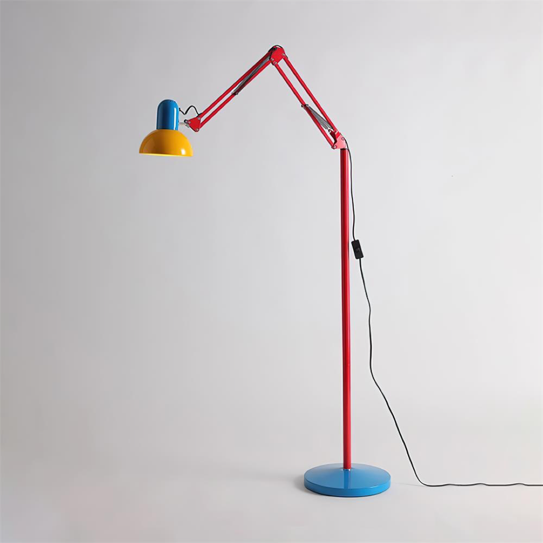 Lampadaire colorblock pour un éclairage focalisé