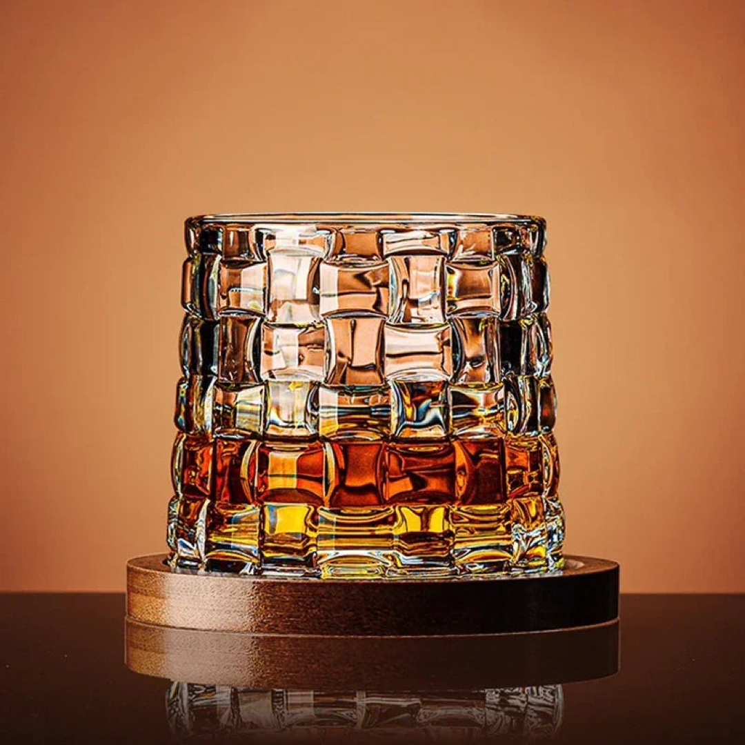 Verre à whisky en cristal avec sous-verre en bois