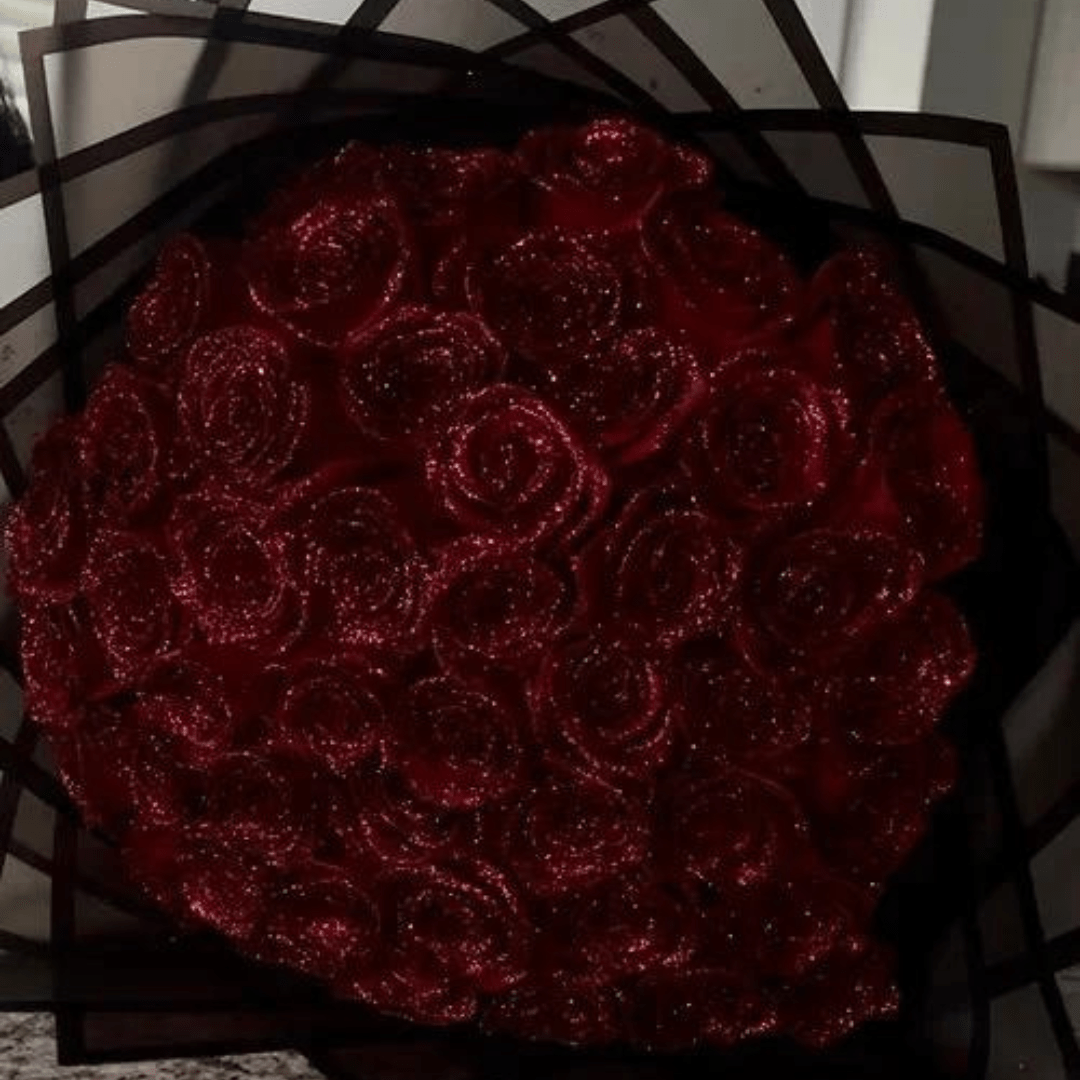 Rosa artificial brillante para belleza duradera