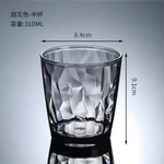 Vasos transparentes cristalinos para sorbos sin preocupaciones