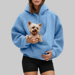 Sudadera con bolsa para llevar a tu mascota con las manos libres