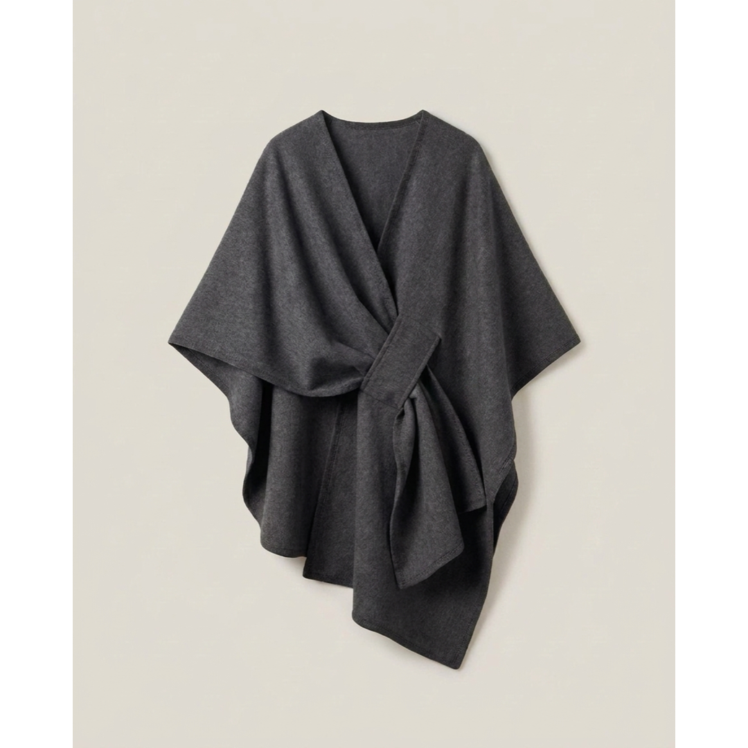 Omkeerbare poncho-wrap voor moeiteloos laagjes dragen  