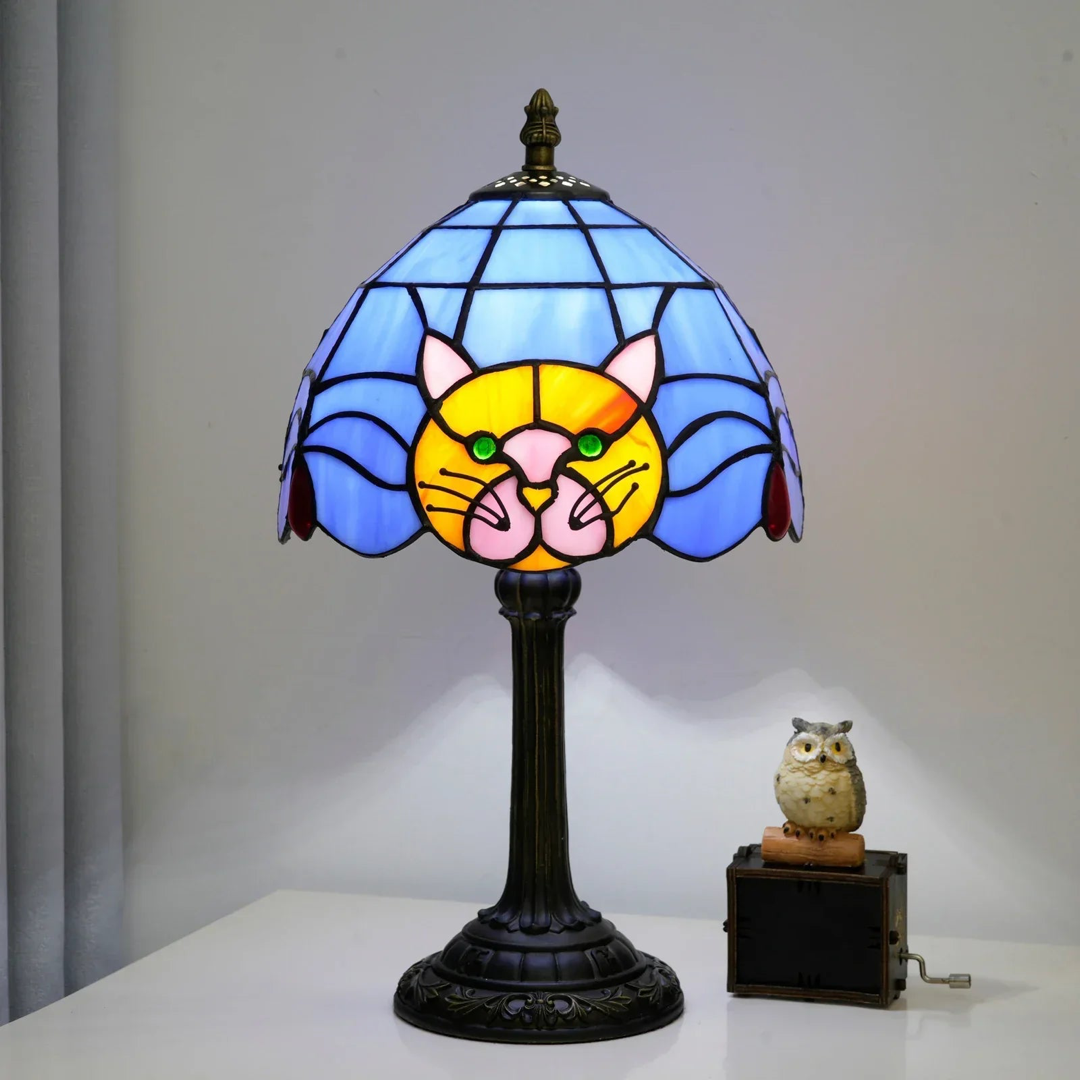 Buntglas-Katzenlampe für gemütliche Abende