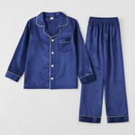 Pyjamas à boutons pour enfants pour des nuits douillettes  