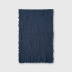 PETALYN – Soft romantic texture for beautifully styled tables