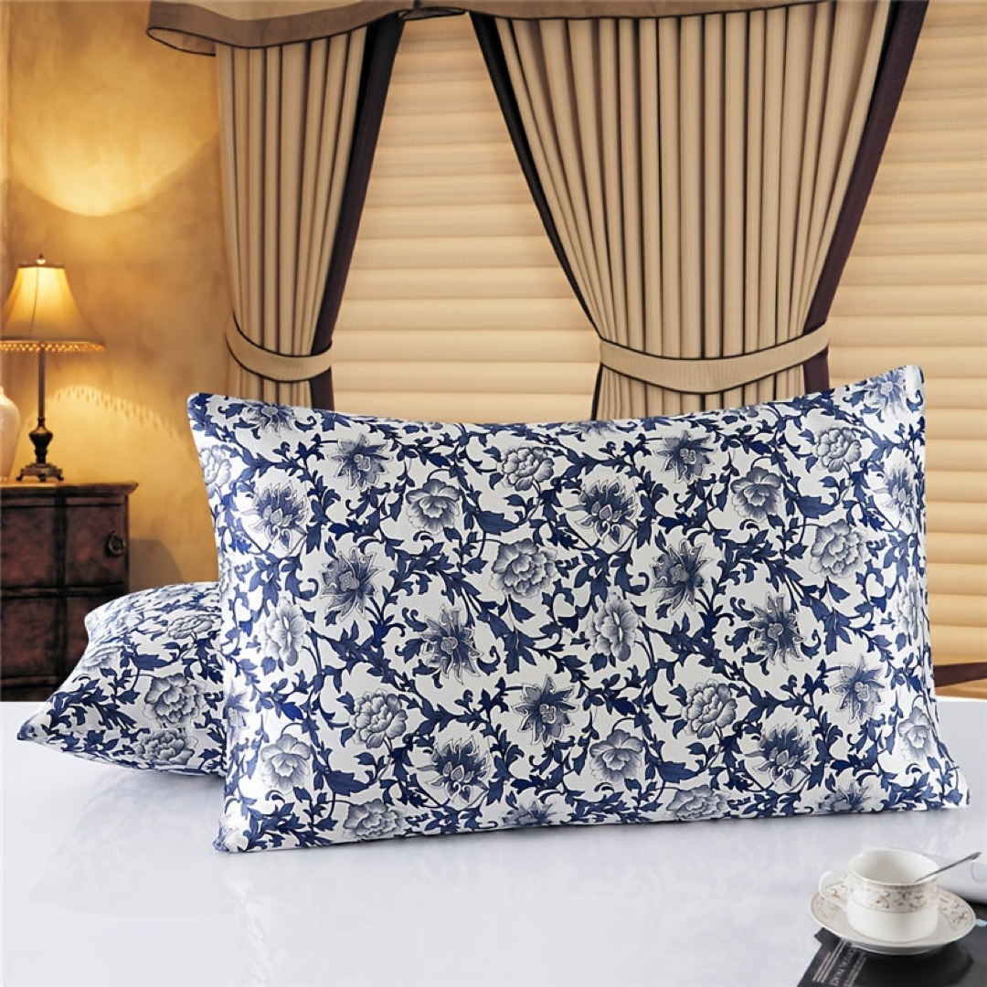 SOMNIVA – Smooth Zippered Pillowcase