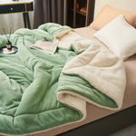 Wendbare Fleece-Decke für behagliche Wärme