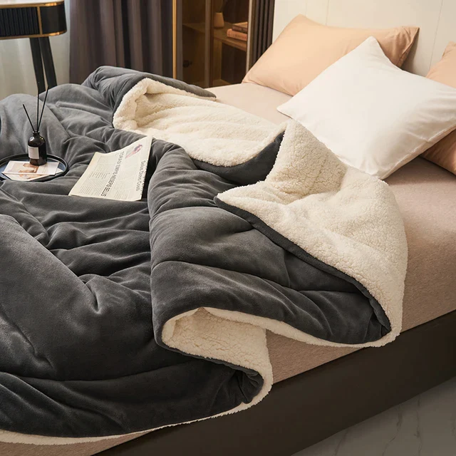 Wendbare Fleece-Decke für behagliche Wärme