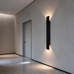 GLOWNARIA – Contemporary LED Wall Lamp for Refined Living Spaces