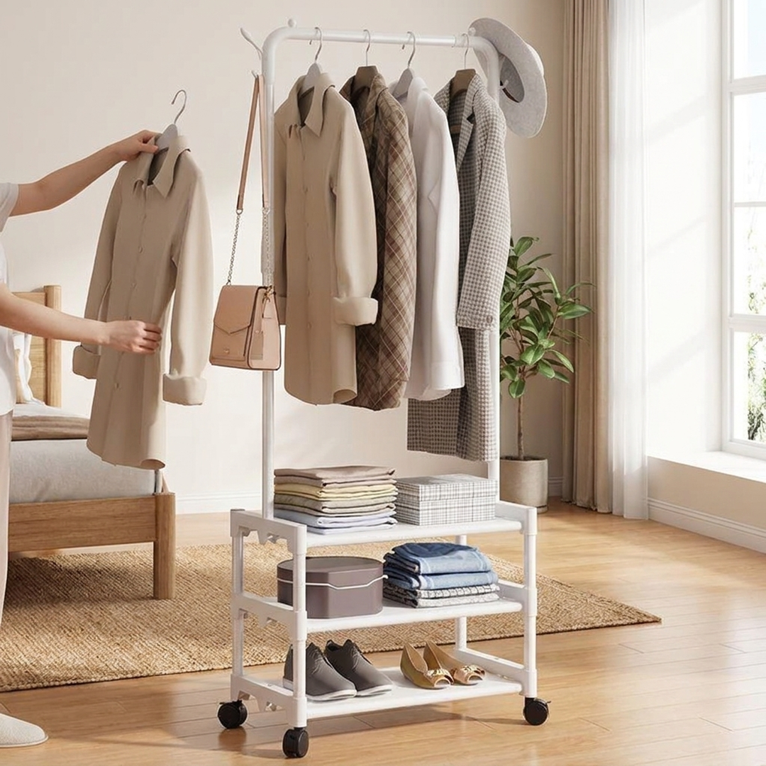Porte-vêtements roulant pour un accès facile aux tenues