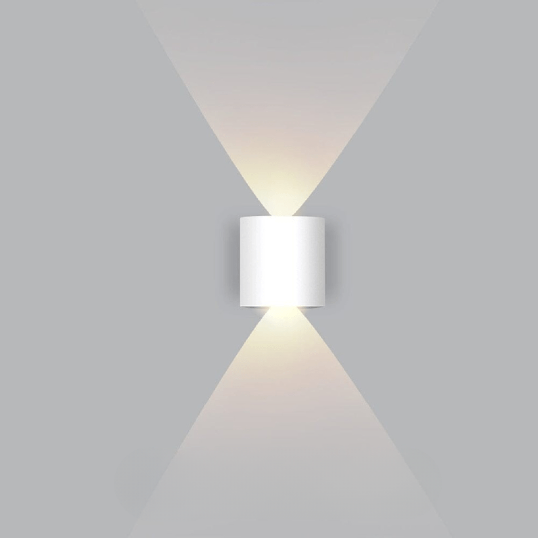 Lampă sculpturală de exterior pentru o lumină primitoare