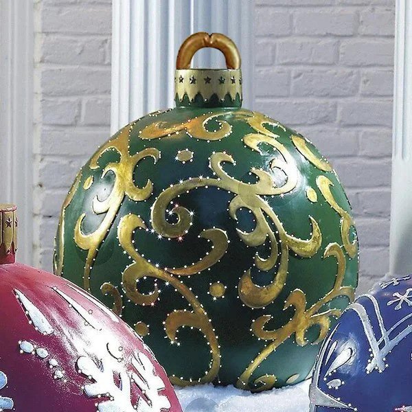 Aufblasbarer Weihnachtsschmuck für festliche Stimmung im Freien